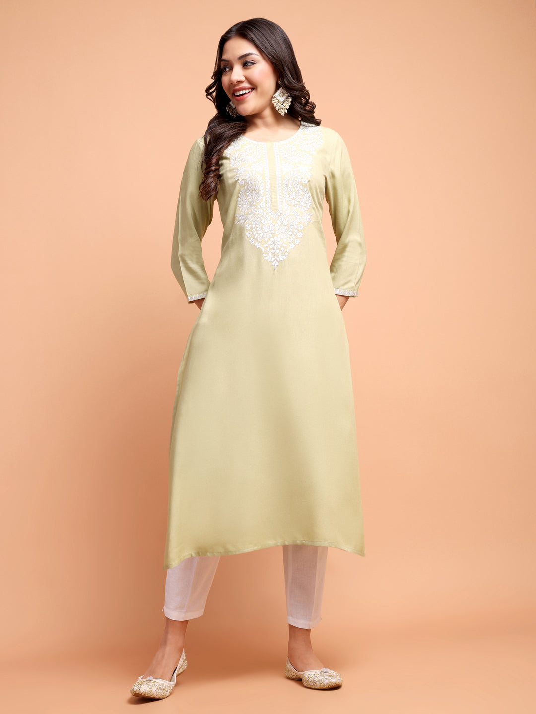 ALANKARI Ethnic Motifs Embroidered Chikankari Kurta